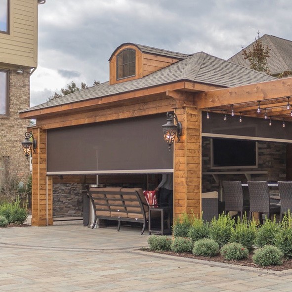 retractable screens, conservation Construction of dallas, new screens